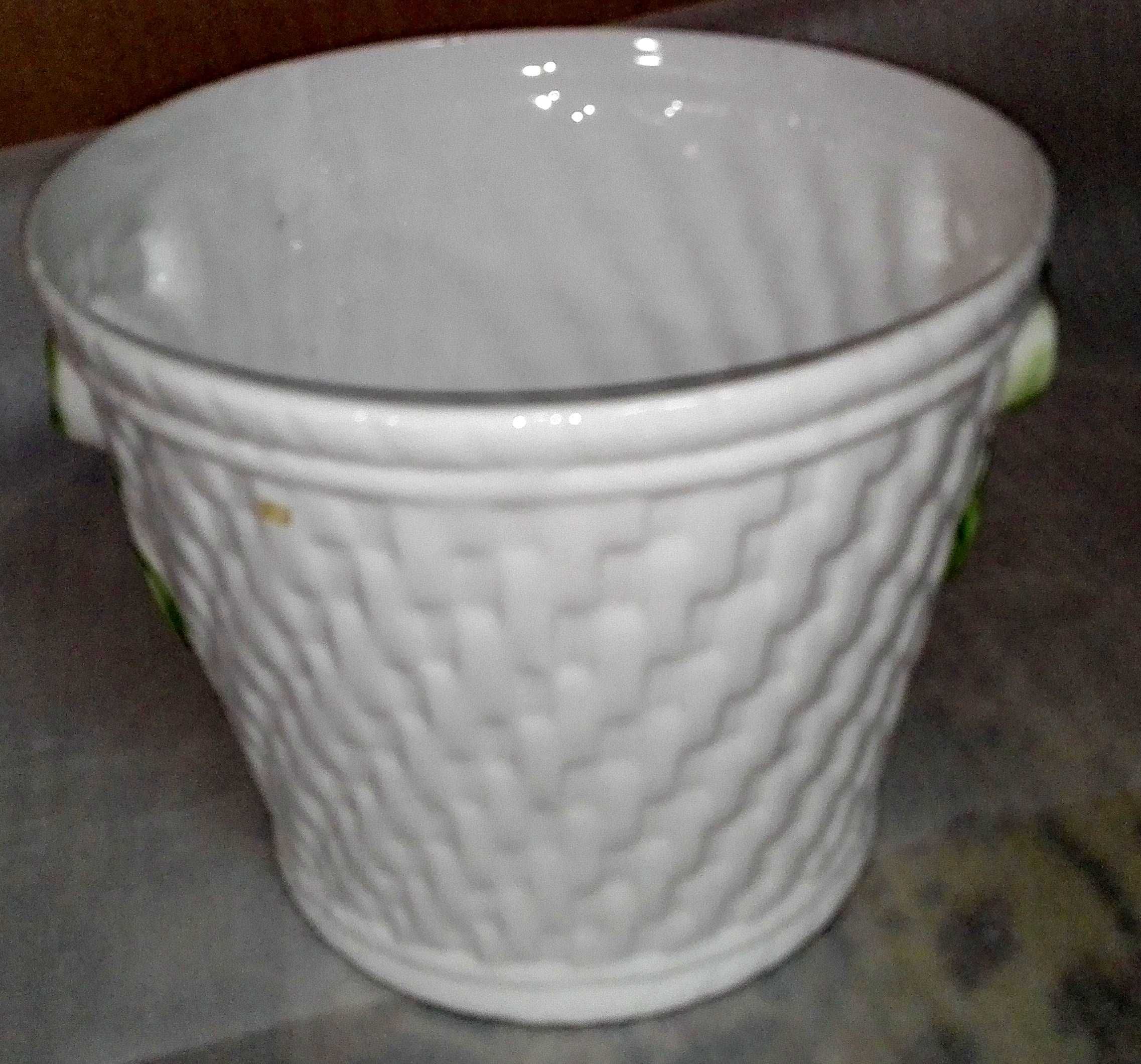 Vaso cerâmico branco