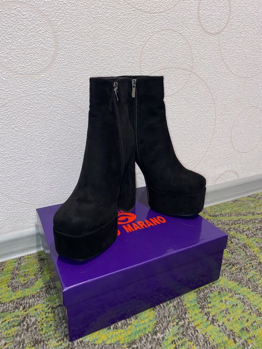 Ботильйони абсотютно нові