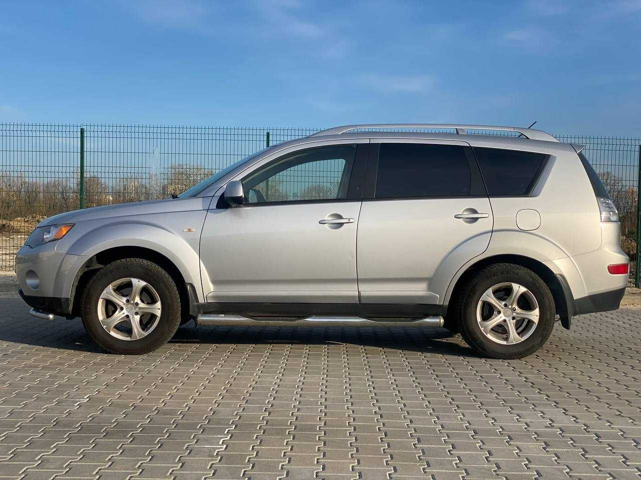 Mitsubishi Outlander XL 2008