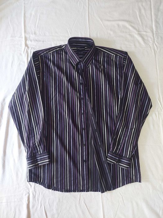 Camisa masculina da marca Ripley Exclusive