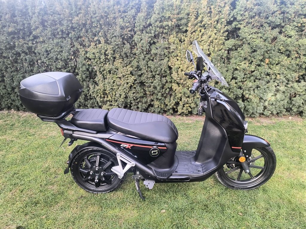 Skuter elektryczny SUPER SOCO CPX .Super stan.RATY