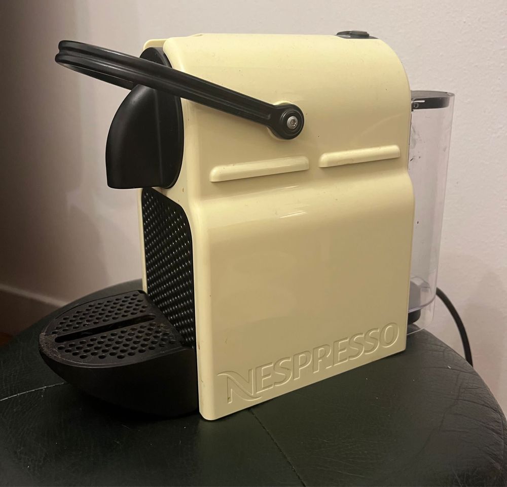 Maquina cafe Nespresso