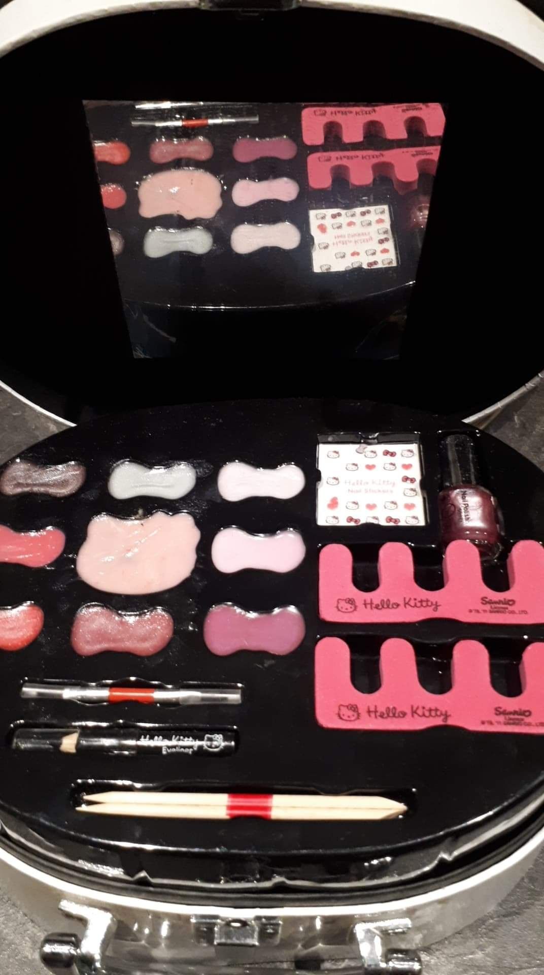 Nowy kuferek Hello Kitty super prezent dla małej dziewczynki