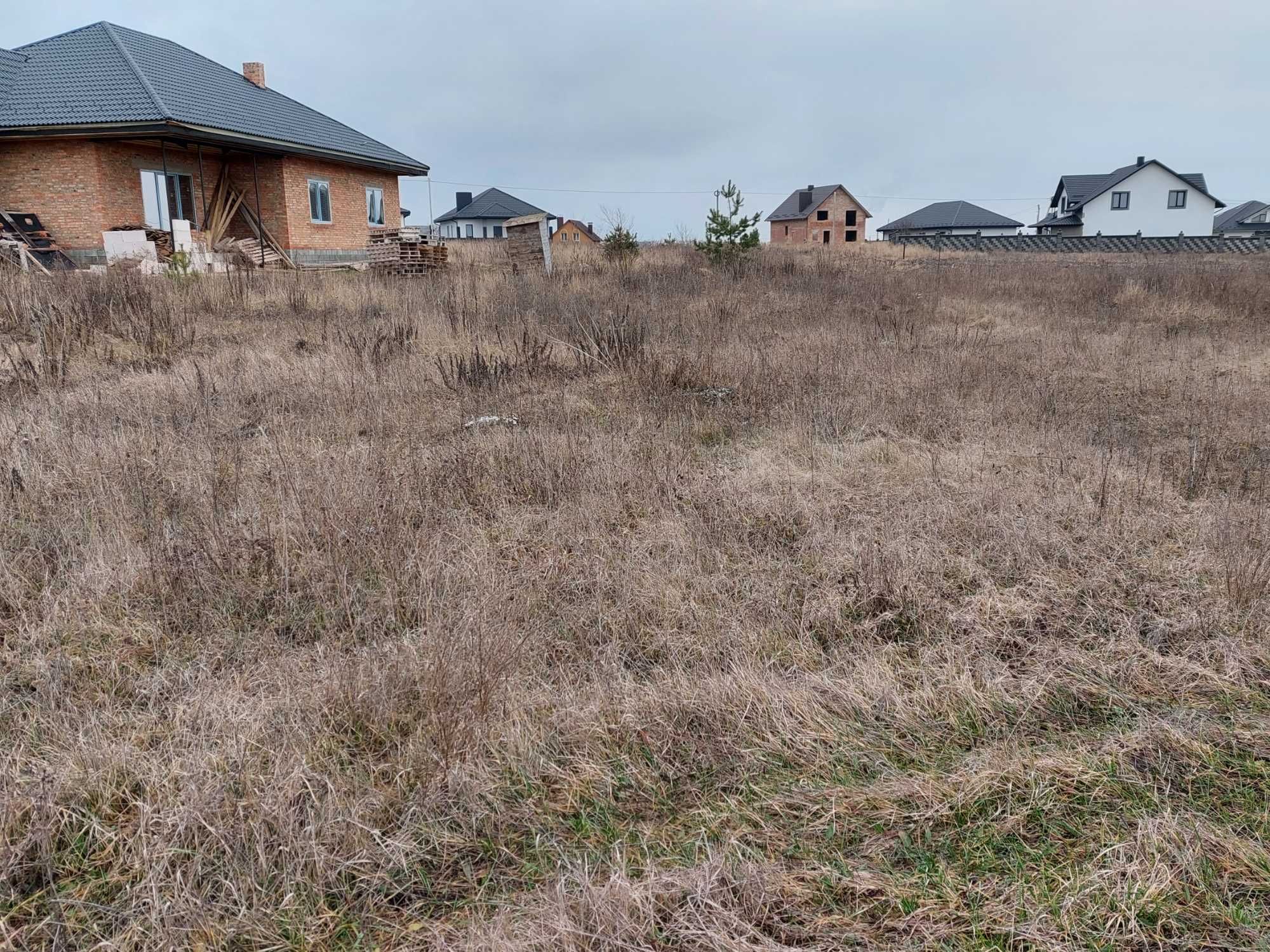 Продам земельну ділянку під забудову