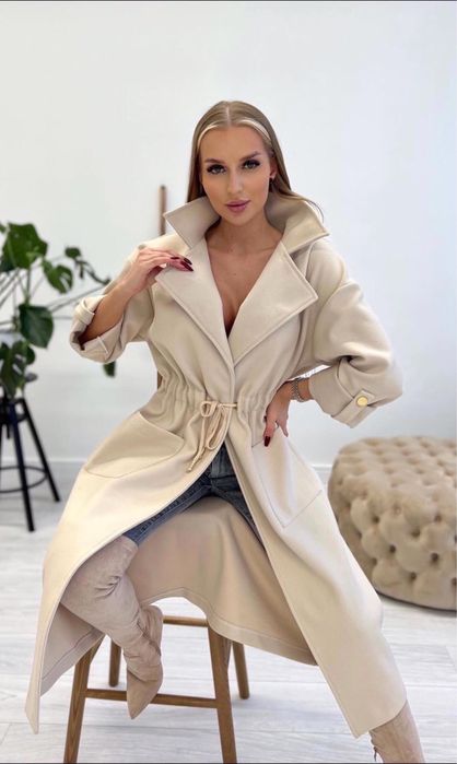 Płaszcz beż rozmiar uniwersalny