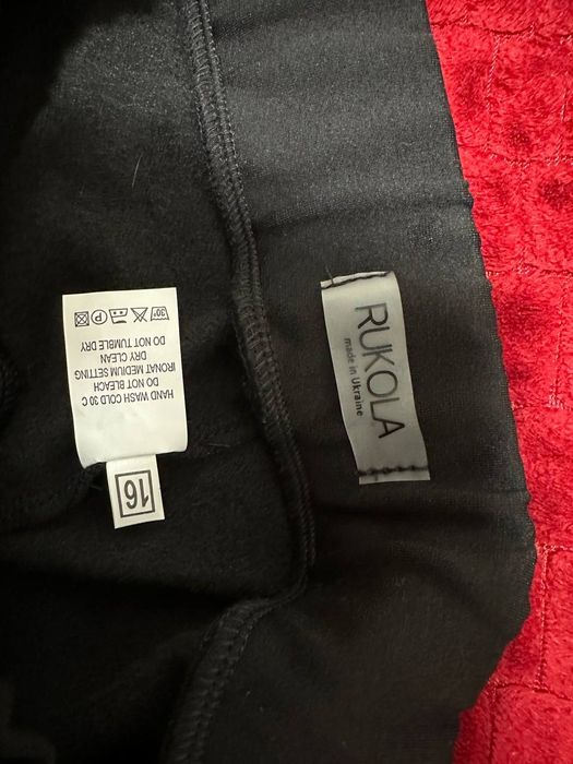 Лосины чёрные с вырезом для пятки