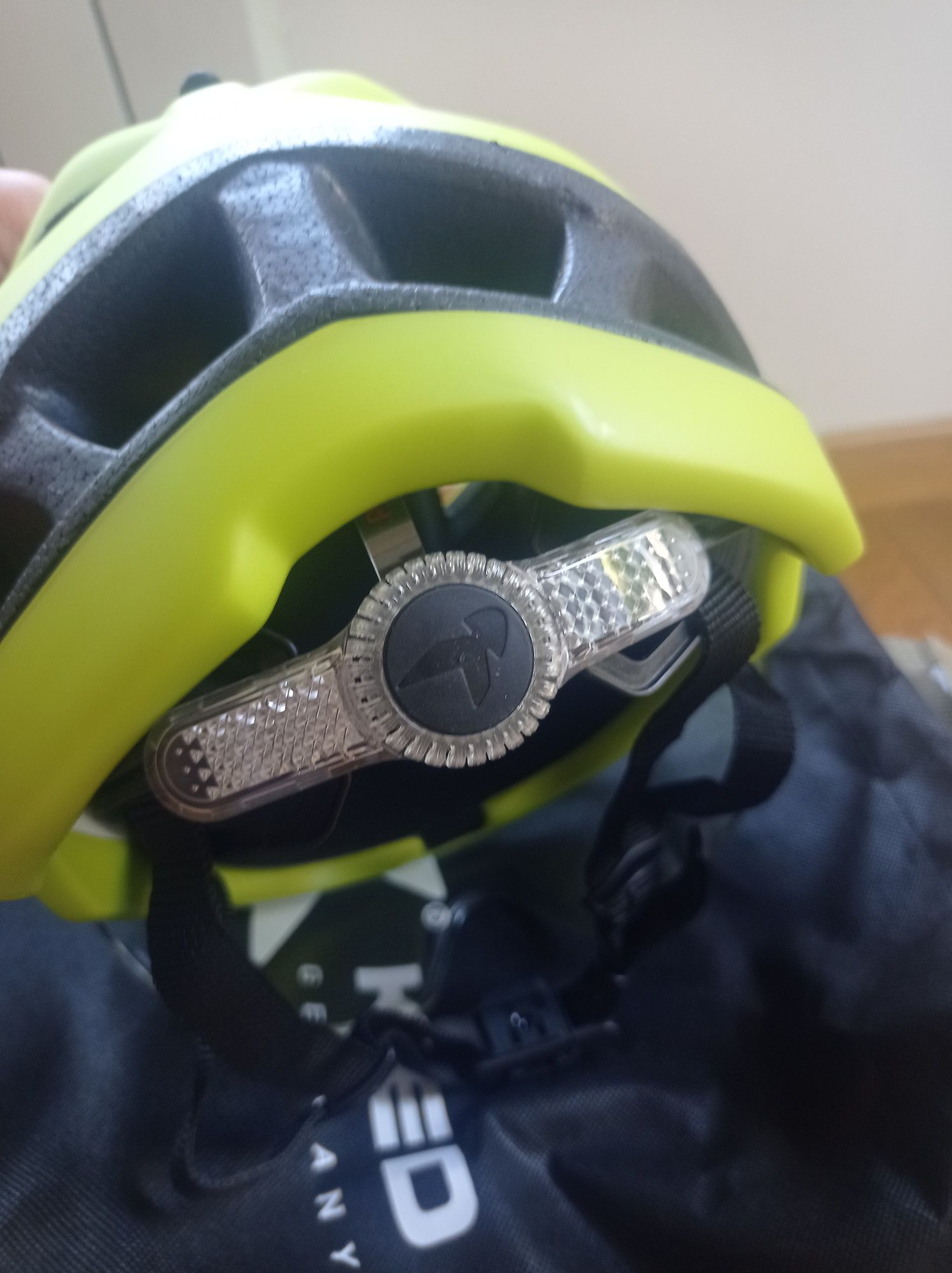 Ked Covis Lite LED M 52 58 kask MTB rowerowy przesłona żółty