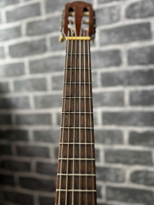 Gitara VALTIERRA model bartez 3/4