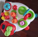 Mesa sensorial de atividades da Clementoni