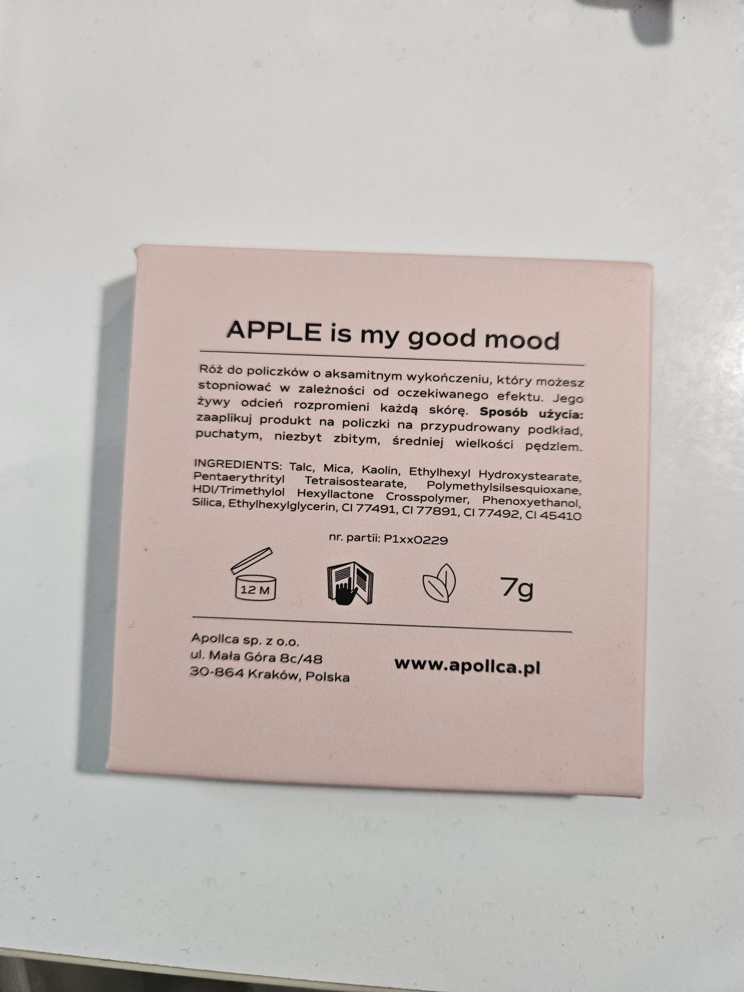 apollca APPLE/róż do policzków w soczystym odcieniu