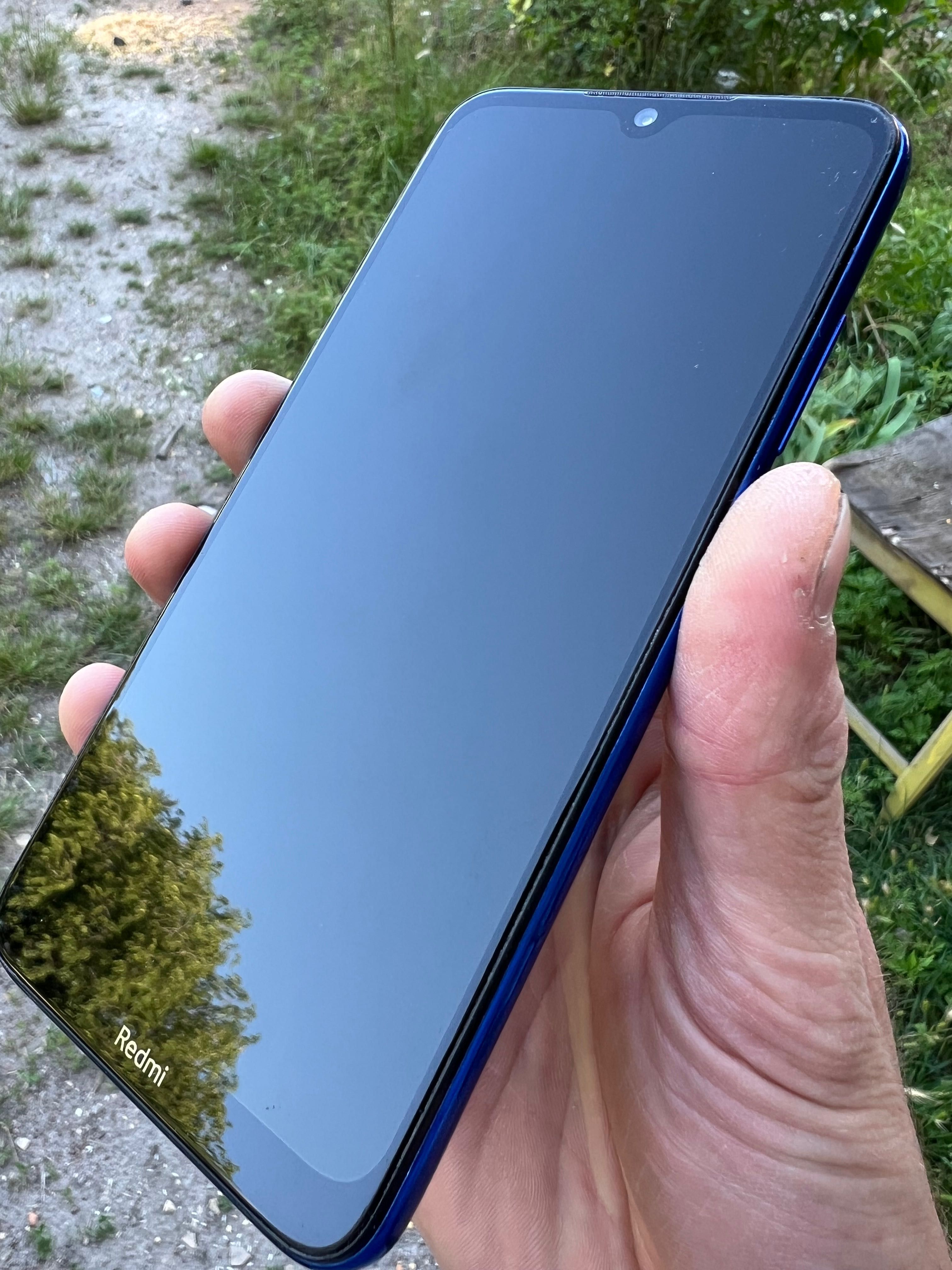 Redmi note 8 T 4/64 NFC + наушники + блок питания + кабель + 128гб.