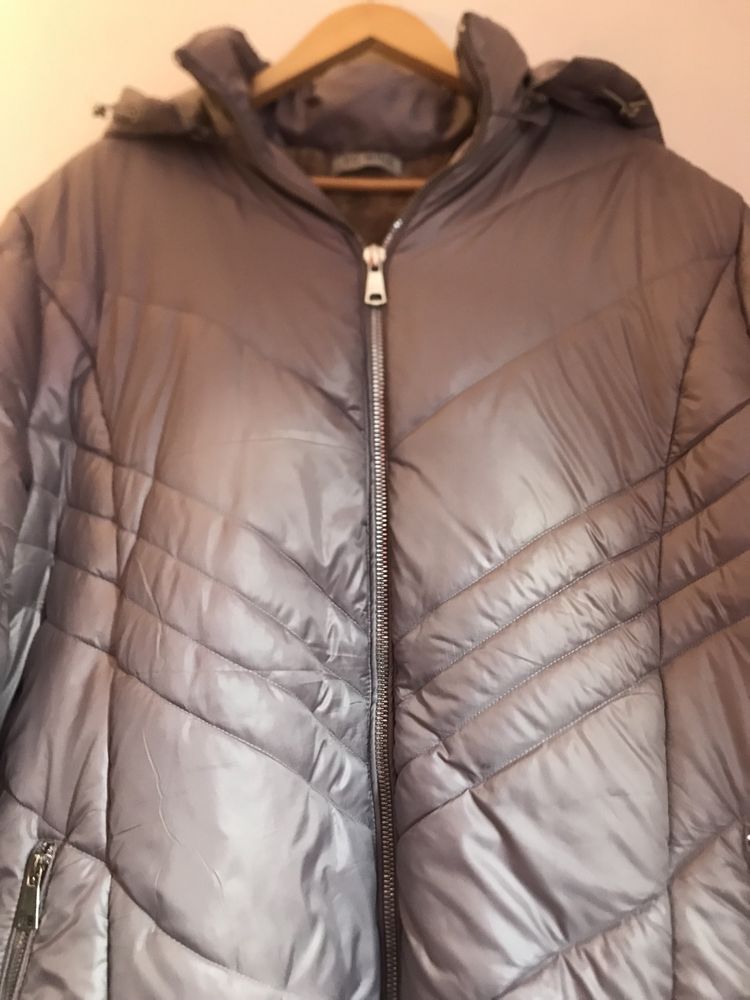 Płaszcz zimowy damski z kapturem FC MINA rozm. 4XL - 48
