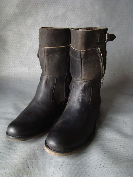 Сапожки с пряжками  МОSHION. 42 - 43р. боты в стиле HARLEY DAVIDSON