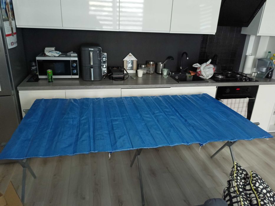 Stół handlowy 200x 100, solidna konstrukcja