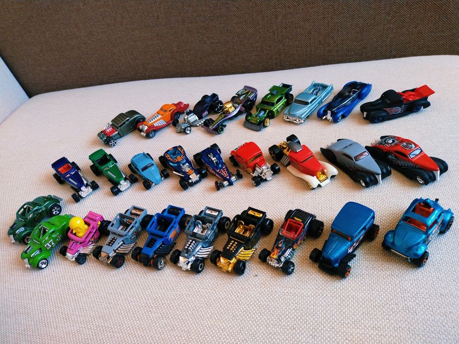 Модельки Hot Wheels 200шт, машинки Хот Вилс.