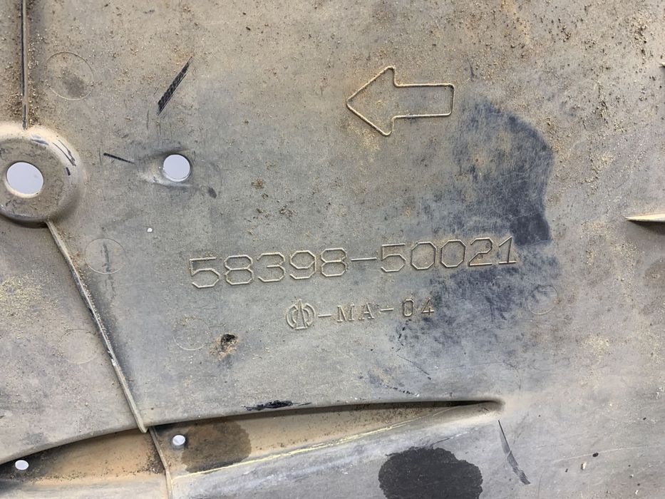 Защита днища 5839850021 для Lexus LS 4 UCF40 2007-2017