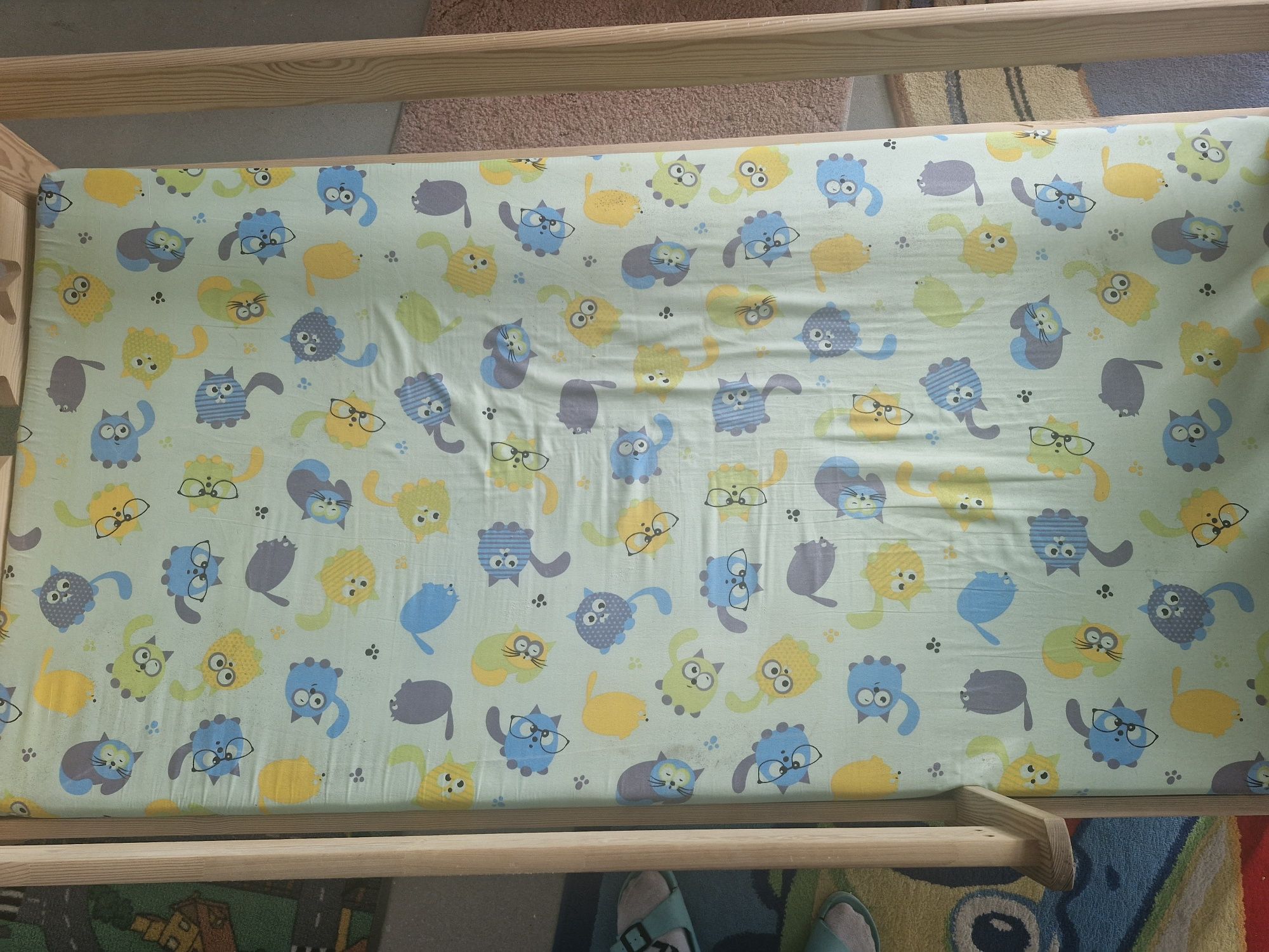 Łozko dzieciece 160x80 + materac