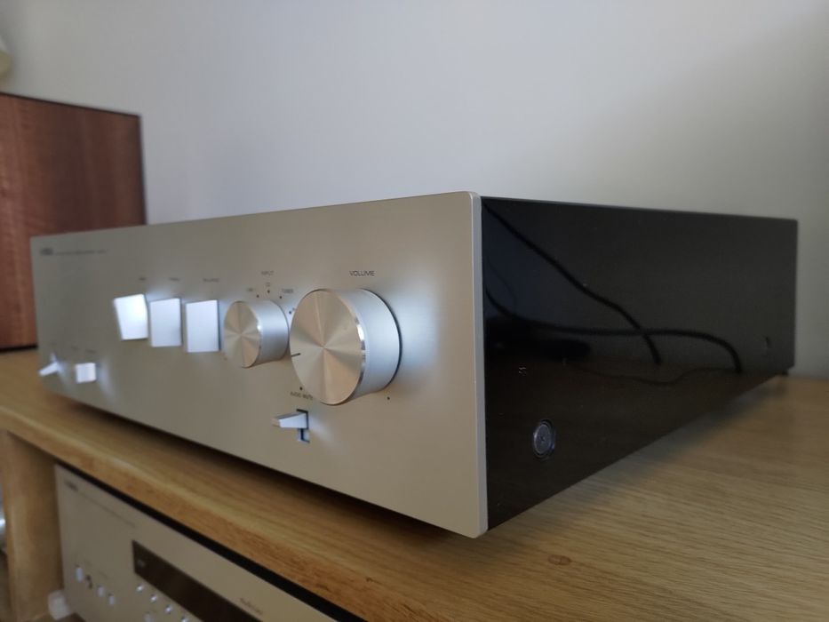 Yamaha AS-1000 wzmacniacz