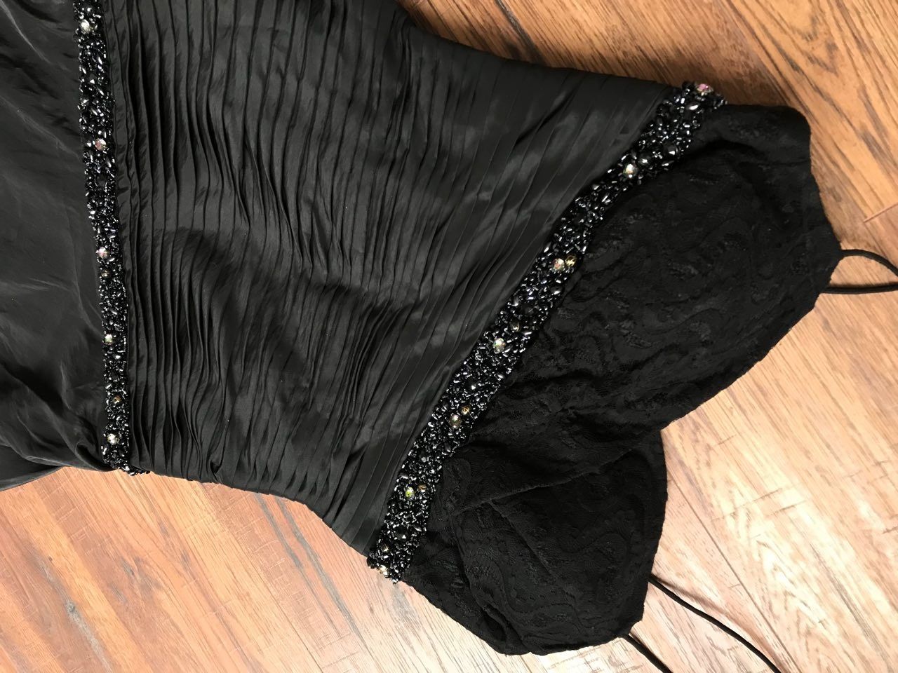 Платье вечернее в пол чёрное нарядное силуэт рыбка