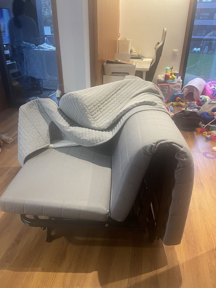Vendo sofa cama 6 meses de uso