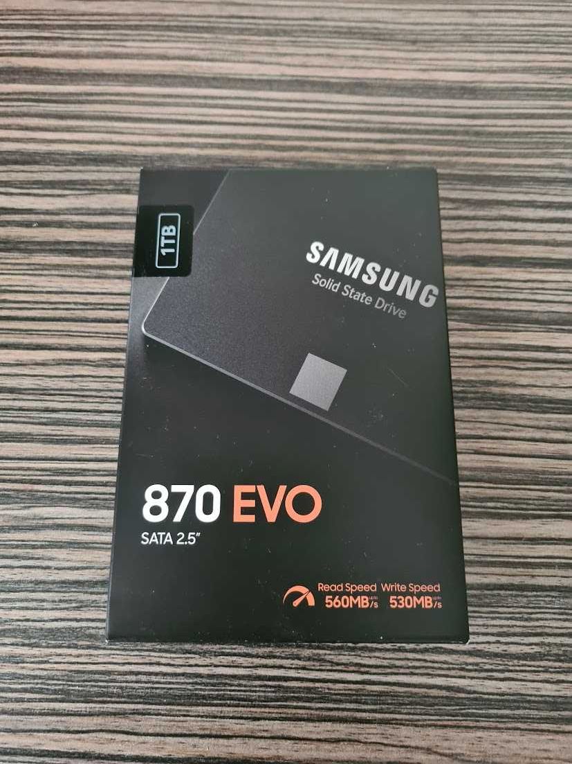 Накопичувач SSD 1TB Samsung 870 EVO 2.5" SATAIII MLC (MZ-77E1T0B/EU)