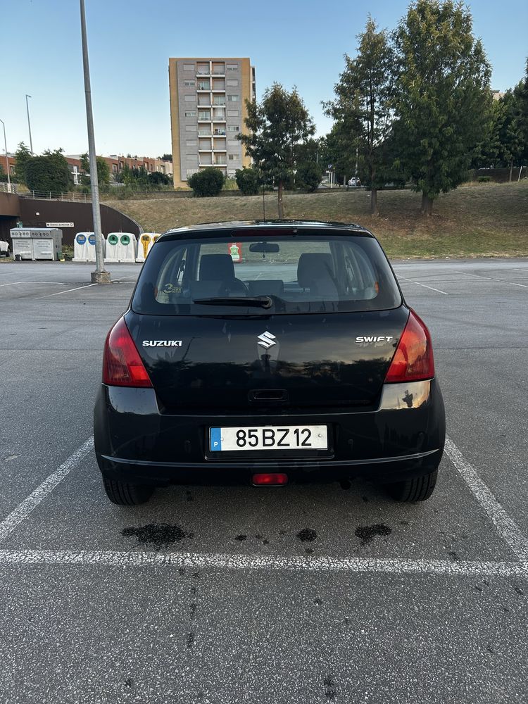 Suzuki Swift 1.3 ddis glx