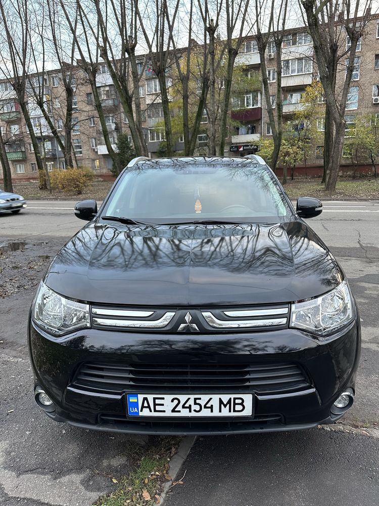 Mitsubishi outlander