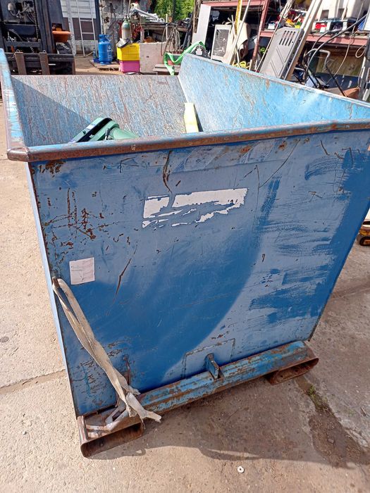 Mulda, kontener na złom ,wiór ,śmieci ,trot ;mulda samo kiprująca