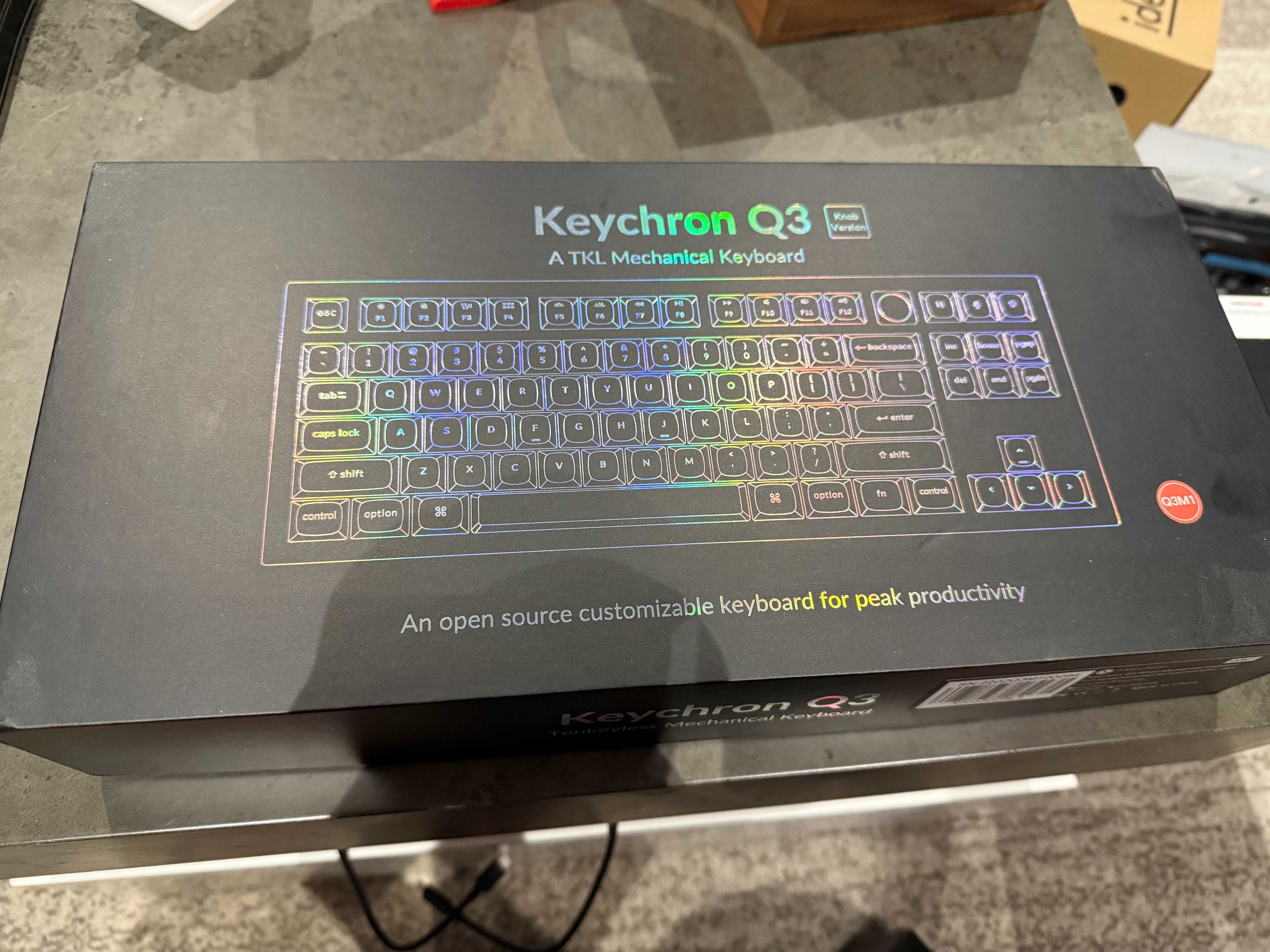 Keychron Q3 + Kailh Navy Box + Akko Bronze + Podkładka - Bogaty zestaw