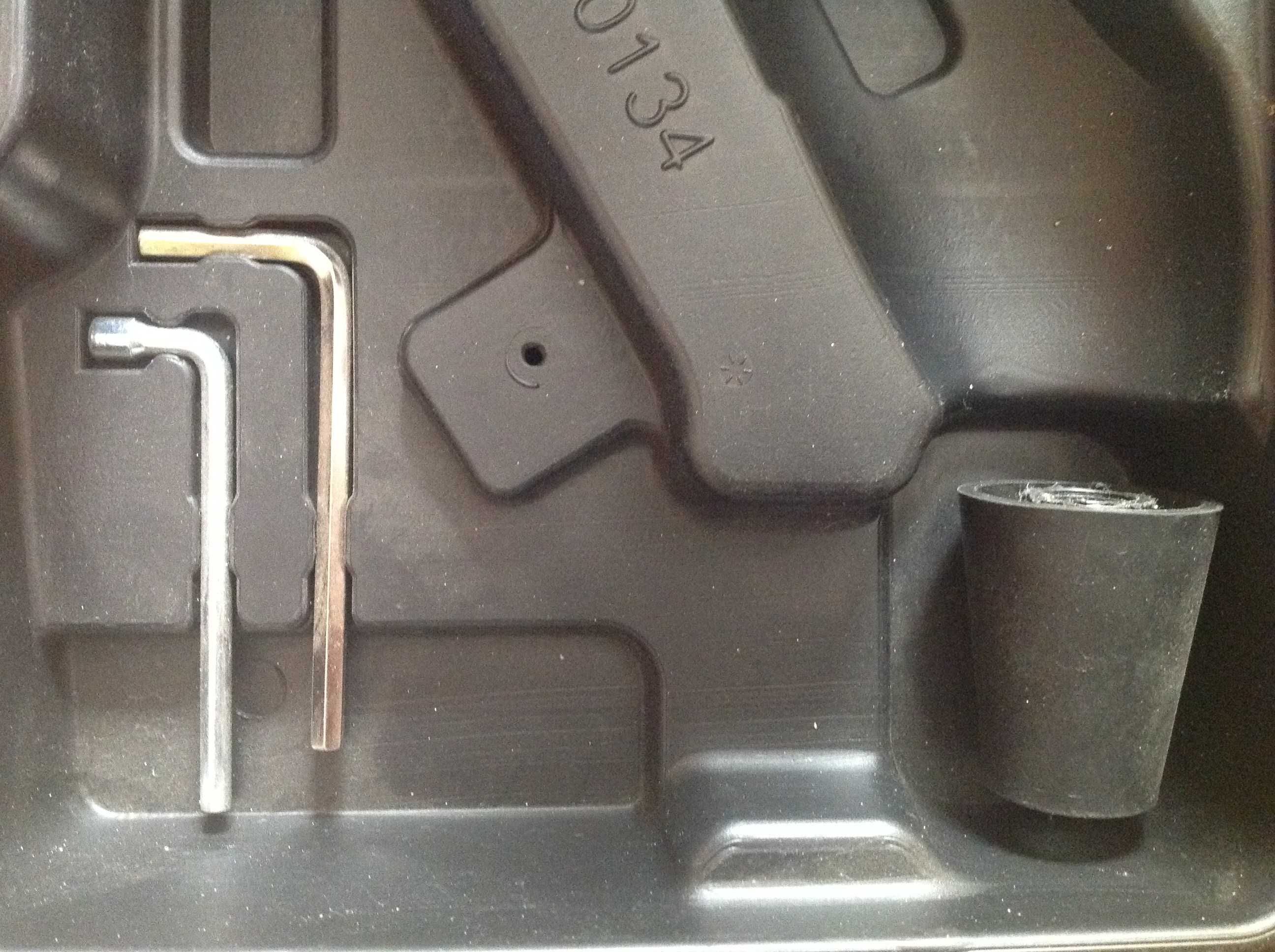 Serra circular - Rotorazer Saw - nova - portes incluídos
