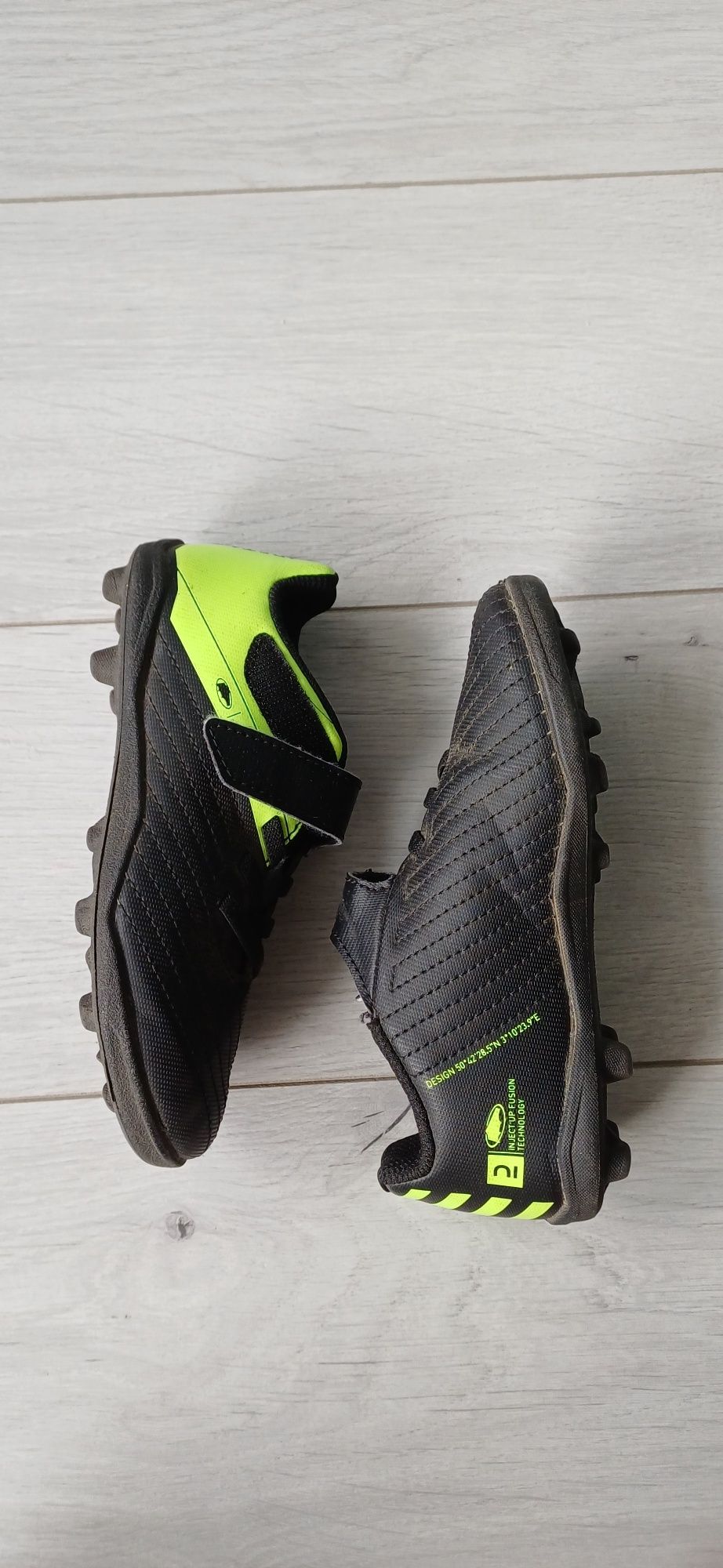Buty do gry w piłkę Kipsta r. 29