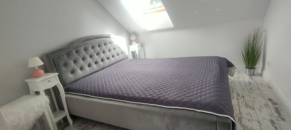 Dwa mieszkania lub mieszkanie i lokal użytkowy