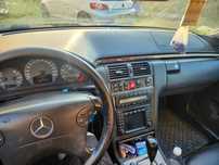 Mercedes-Benz Klasa E Mercedes W210 E320 CDI rok 2002