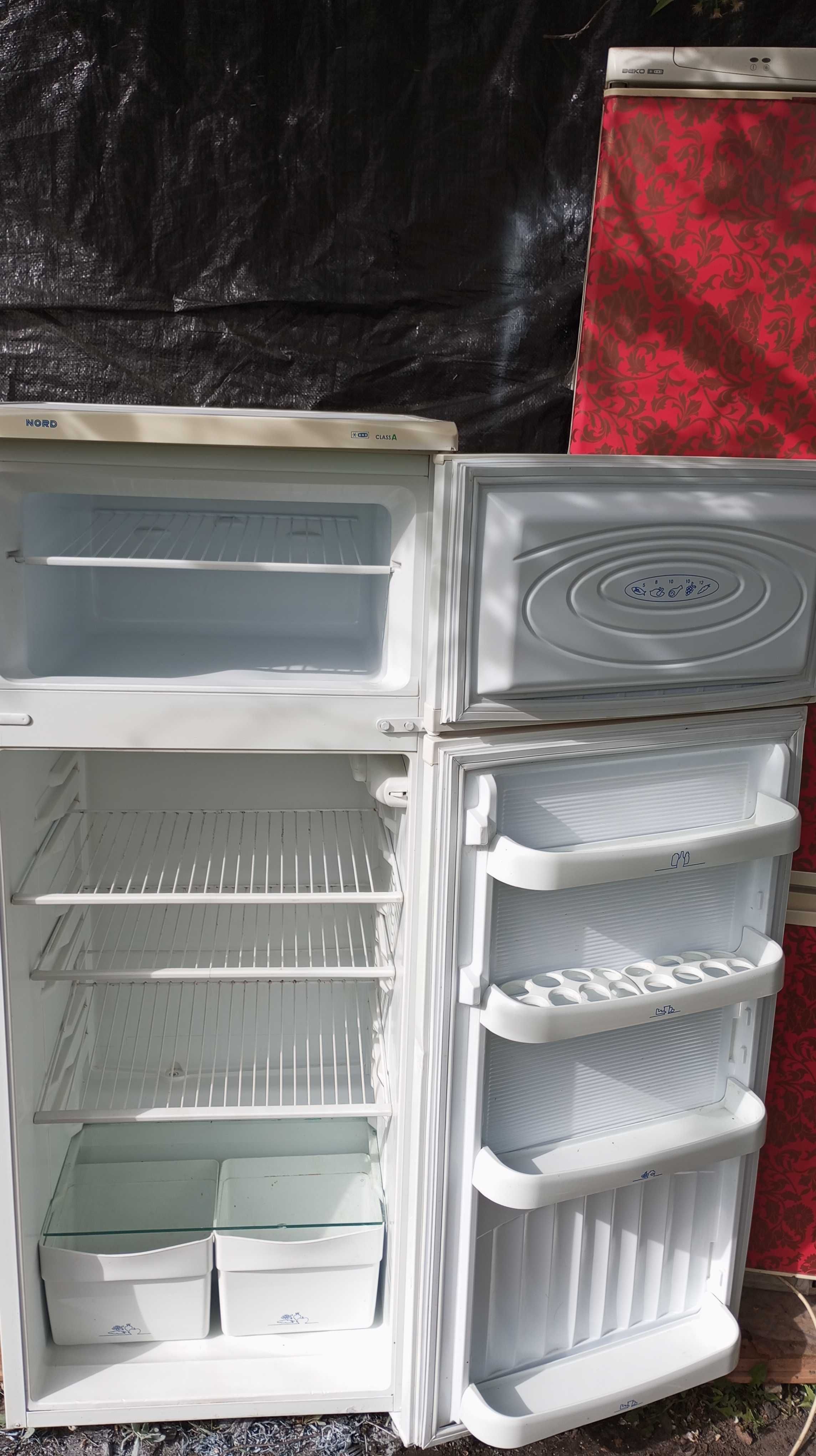 Продам  2 х камерный холодильник НОРД