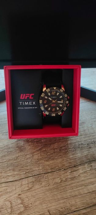 Zegarek TIMEX edycja UFC