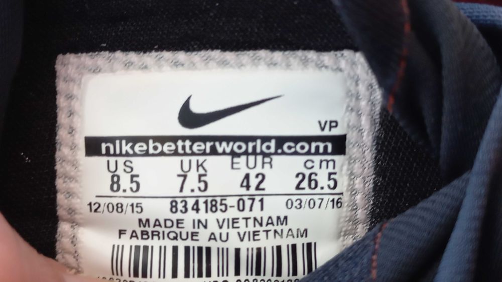 Ténis NIKE de Basquetebol