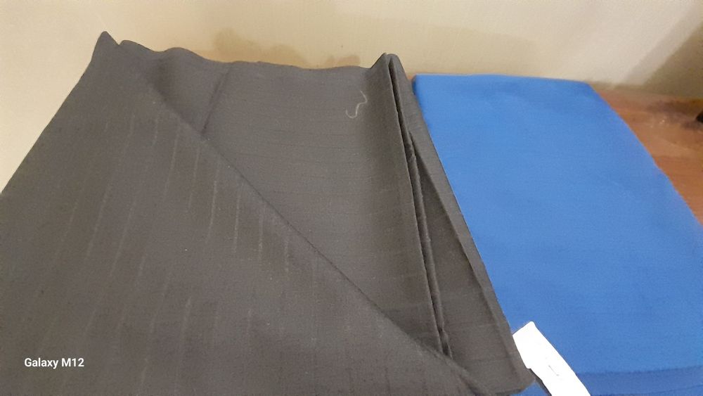 Отрезы  ткани по 3м каждый