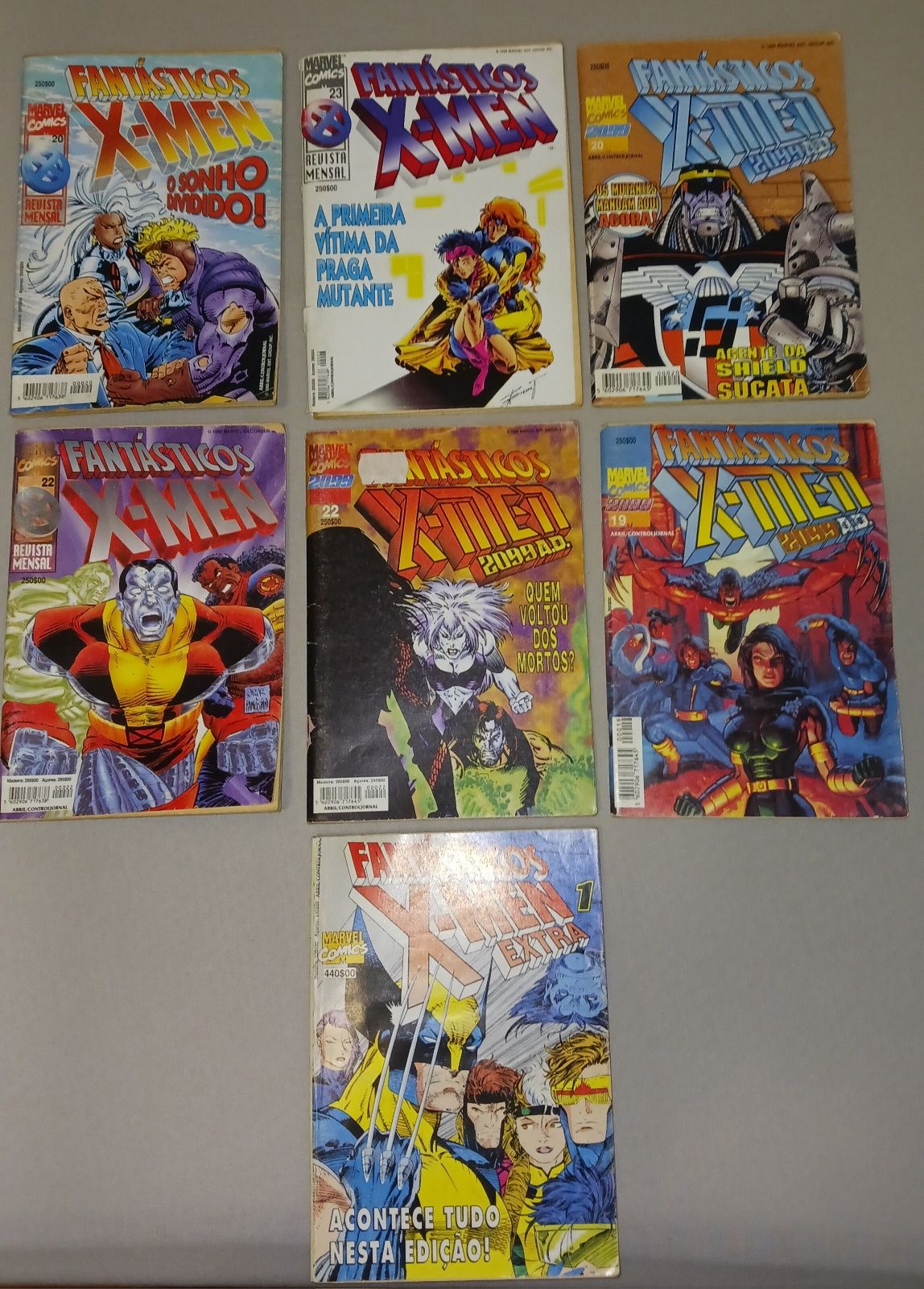 Banda desenhada vários livros Marvel e DC muito antigos