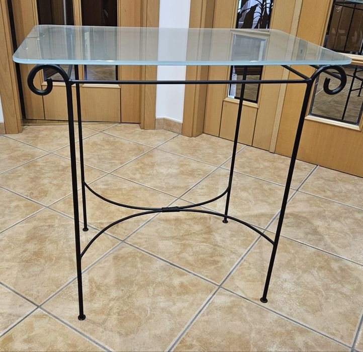 Mesa de apoio em vidro
