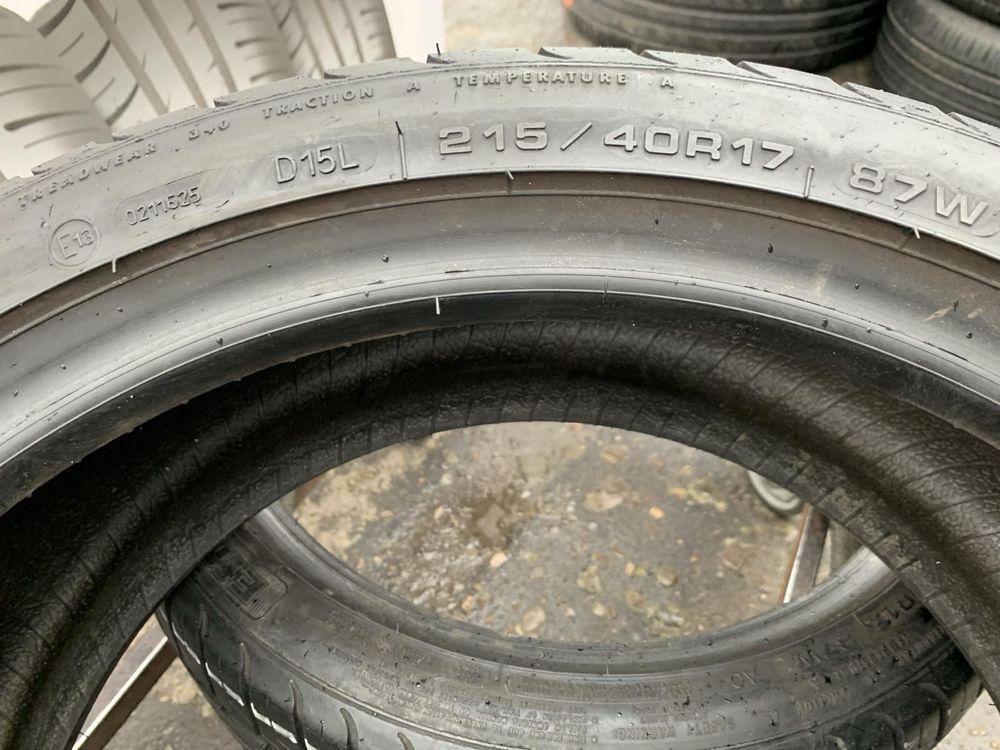 Шини 215/40 R17 пара Goodyear літо 2022р 7,4мм