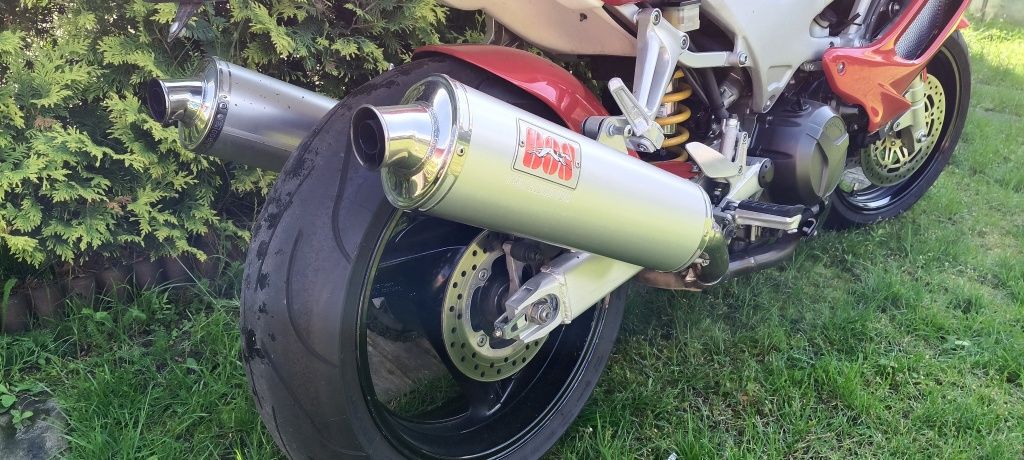 Honda vtr 1000  2002r.