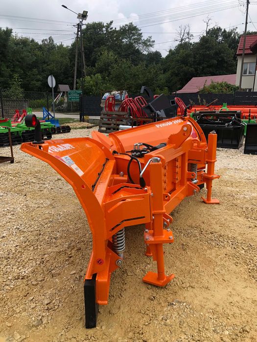 Nowy solidny pług hydrauliczny do śniegu VOLANT 2,5/3,2m DOWÓZ