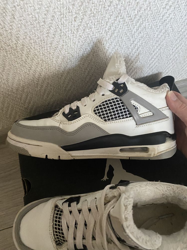 кроссовки nike air jordan retro 4,кросівки на зиму