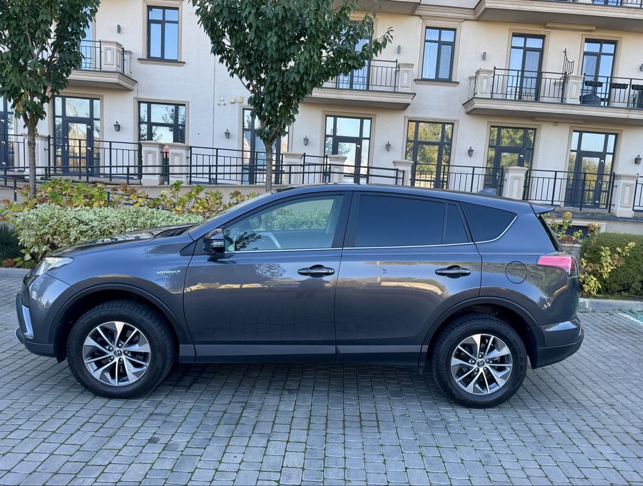 Toyota Rav-4 Hybrid