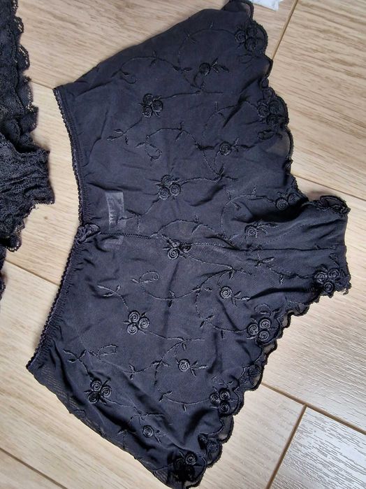 Majtki damskie typ panty / hipster / szorty r. L-XL- 4 szt.