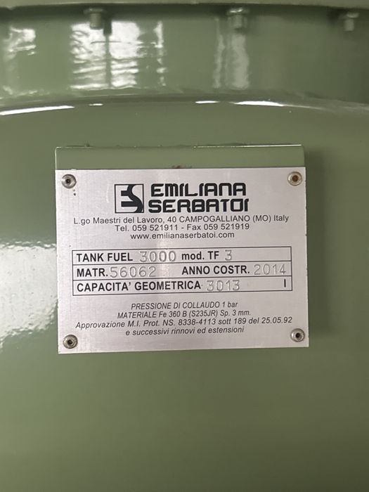 Zbiornik paliwowy 3013 l z licznikiem – stan bardzo dobry