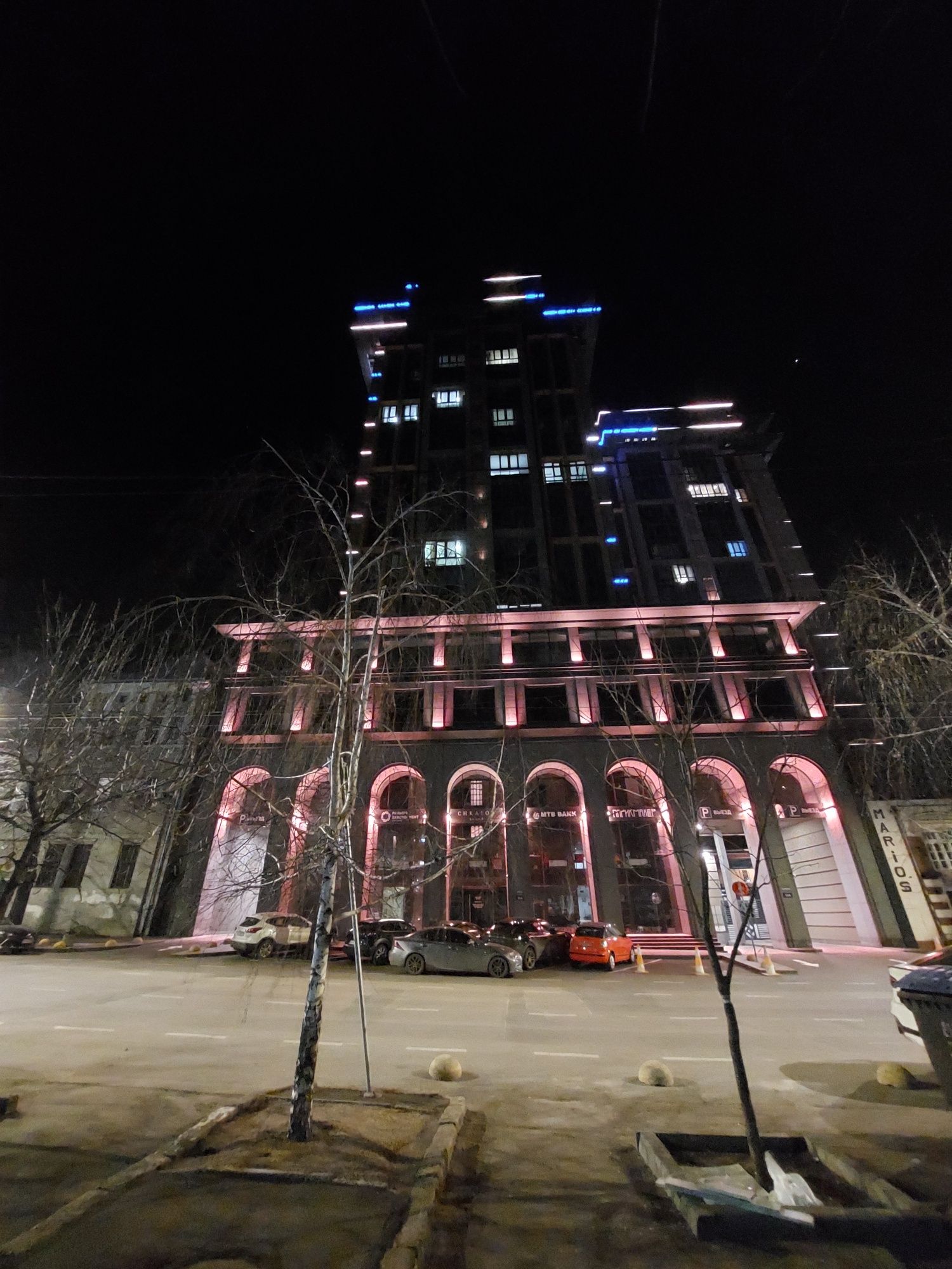 Сдаю 2- комнатн. ЦЕНТР , Свет есть всегда ! в новострое "Башня Чкалова