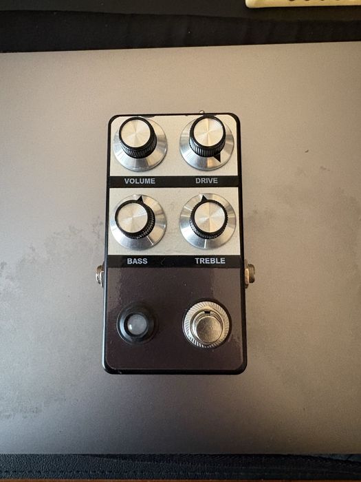 CC EFFECTS overdrive fuzz boost muff distortion