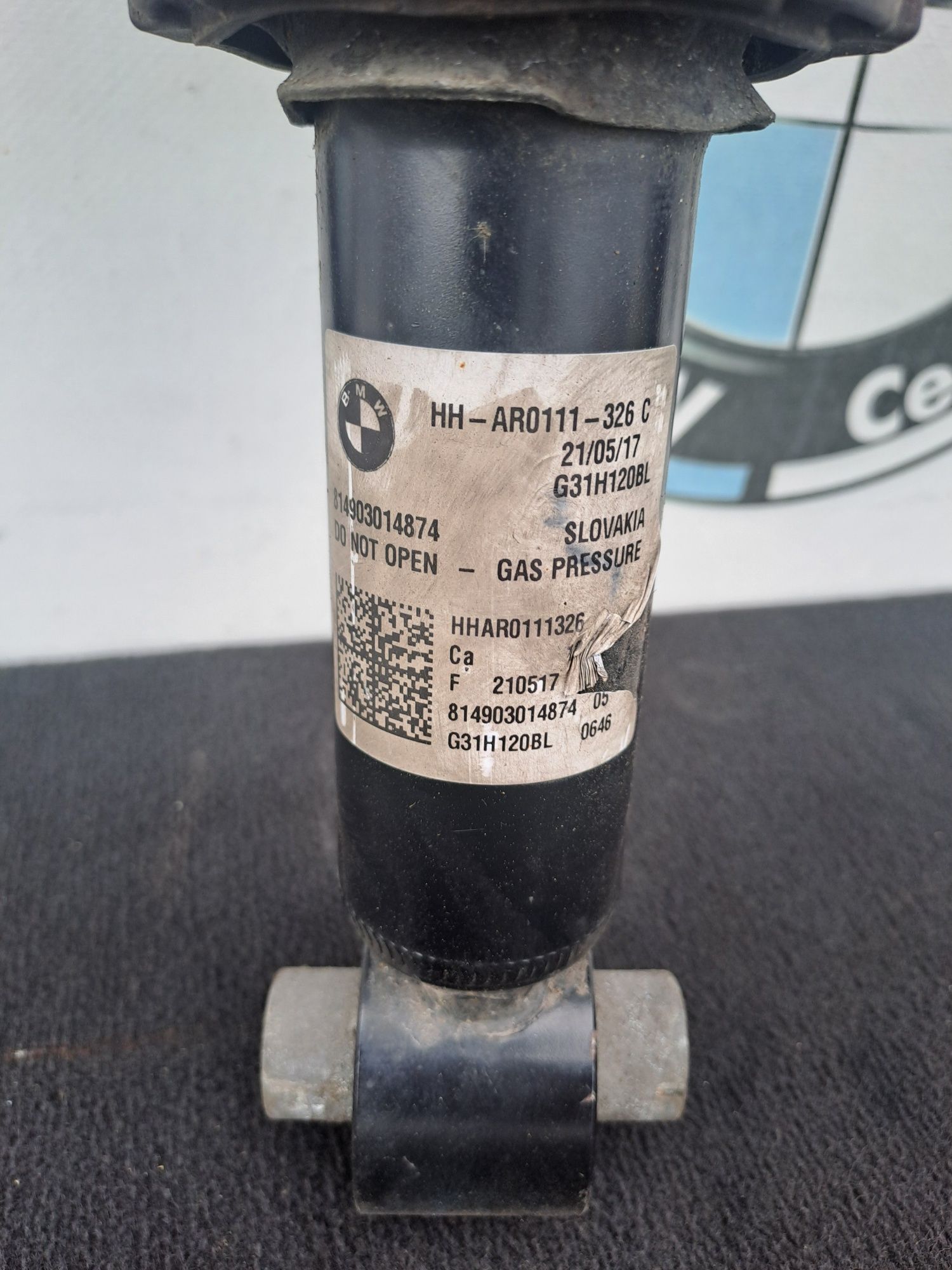 Задні пневмо стійкі bmw g31 g32