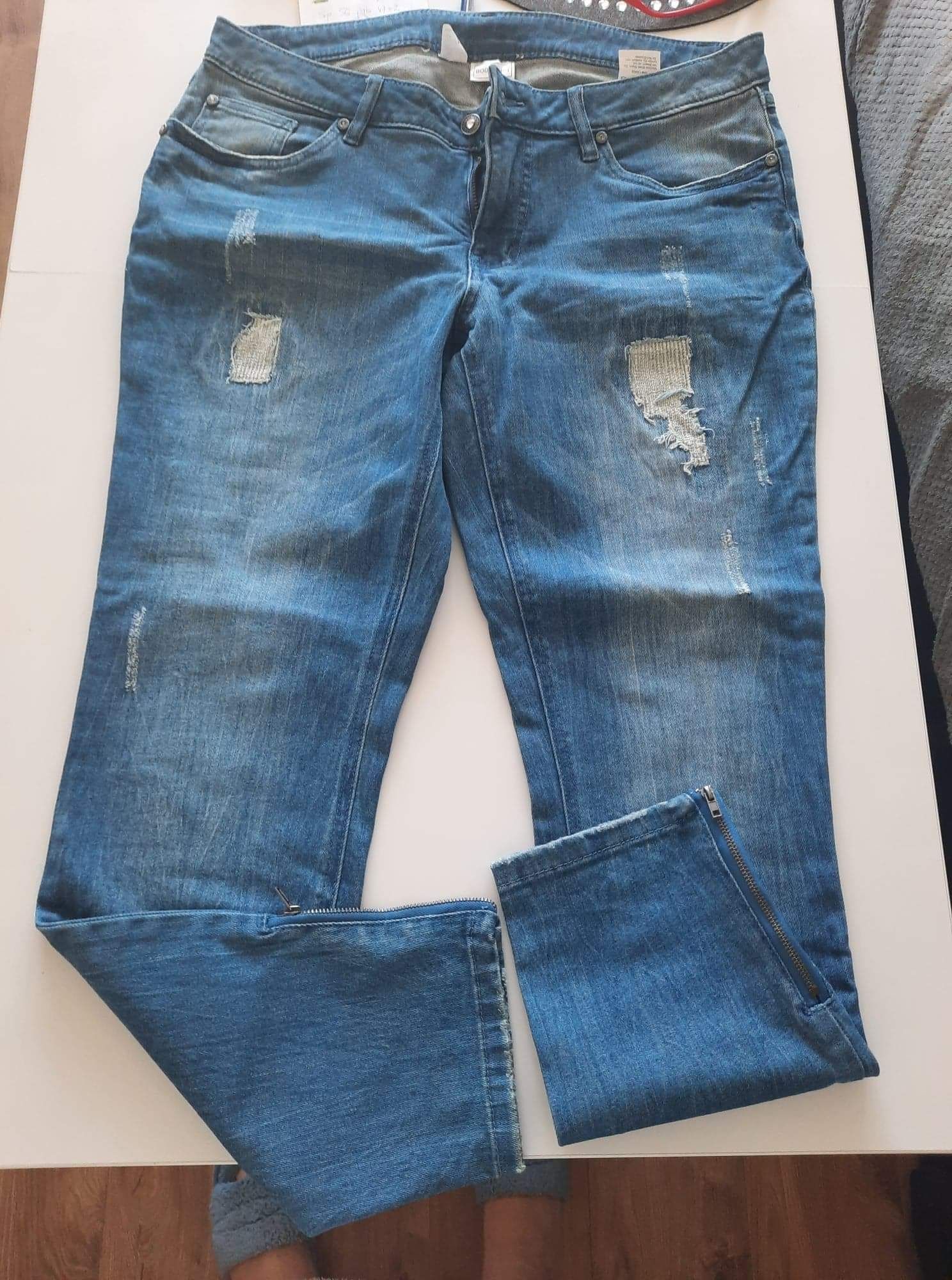 Spodnie jeans r44
